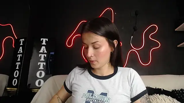 Emma sweet hot online show from 04/15/26, 04:36