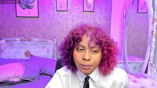 Sofia clk online show from 04/25/26, 03:31