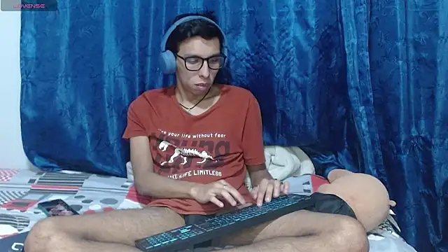 DavTwink3100 online show from 04/02/26, 01:47