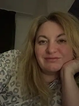 Amelia-Diamond online show from 12/02/25, 11:34