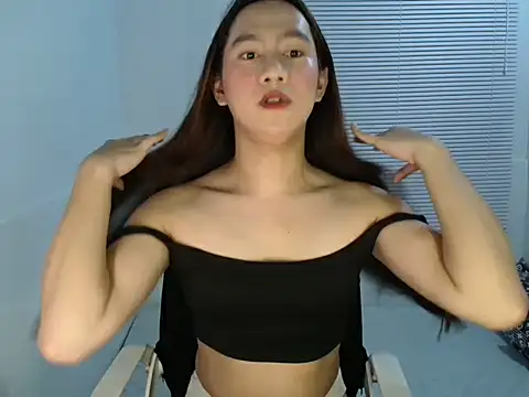 GeorgiaWelson online show from 11/05/25, 06:02