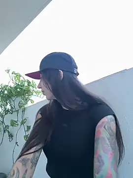 valeriahornier online show from 02/14/26, 11:12