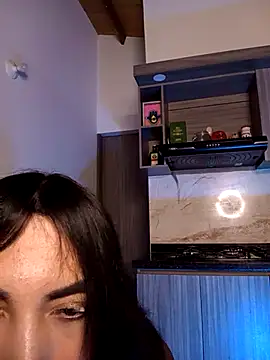 Snapshot of valeriahornier chatting on 05/09/26, 04:06 valeriahornier online show from 05/09/26, 04:06