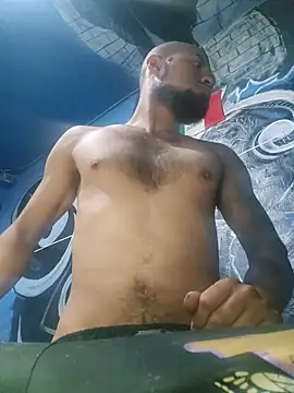 vergueo3 online show from 04/13/26, 05:18