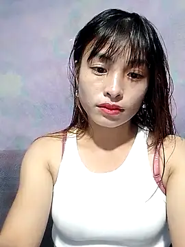 Snapshot of Wong_tinny chatting on 10/22/25, 02:12 Wong tinny online show from 10/22/25, 02:12