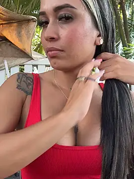 Snapshot of KIMBERLYPULIDO chatting on 11/06/25, 07:59 KIMBERLYPULIDO online show from 11/06/25, 07:59