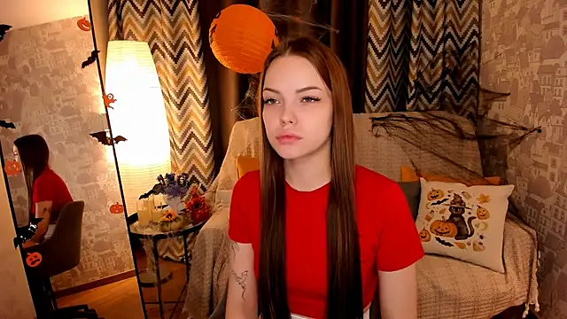 Snapshot of MelissaBell_ chatting on 11/02/25, 01:52 MelissaBell online show from 11/02/25, 01:52