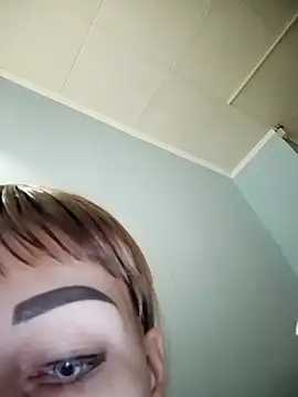 Loveyoudearxq online show from 10/19/25, 03:56