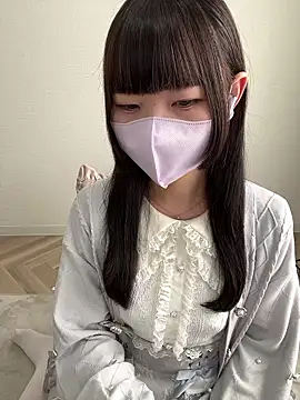 Snapshot of Reina_cute_00_ chatting on 02/22/26, 06:24 Reina cute 00 online show from 02/22/26, 06:24