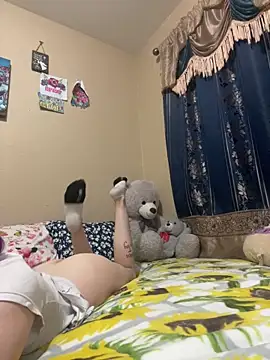 Snapshot of chocolatestrawberrydips chatting on 01/06/26, 02:04 chocolatestrawberrydips online show from 01/06/26, 02:04