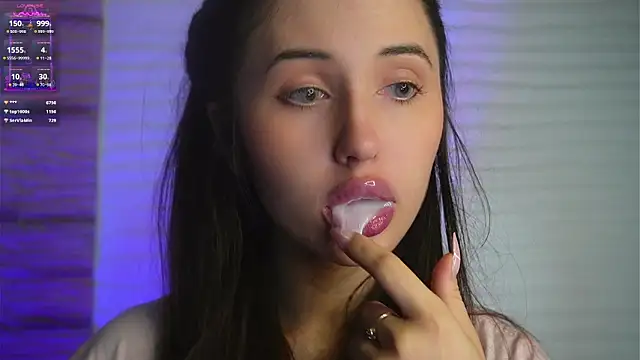 Snapshot of gettoknowmebetter chatting on 10/20/25, 11:10 gettoknowmebetter online show from 10/20/25, 11:10