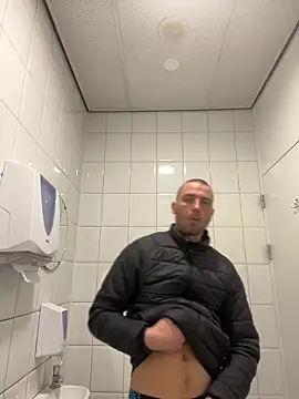 Rotteei1 online show from 01/15/26, 09:36