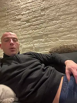 Rotteei1 online show from 01/31/26, 08:40