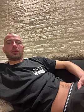 Rotteei1 online show from 03/03/26, 11:54