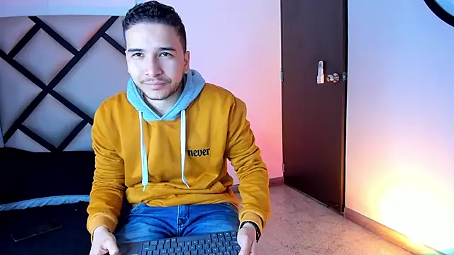 mike 257 online show from 11/27/25, 11:45