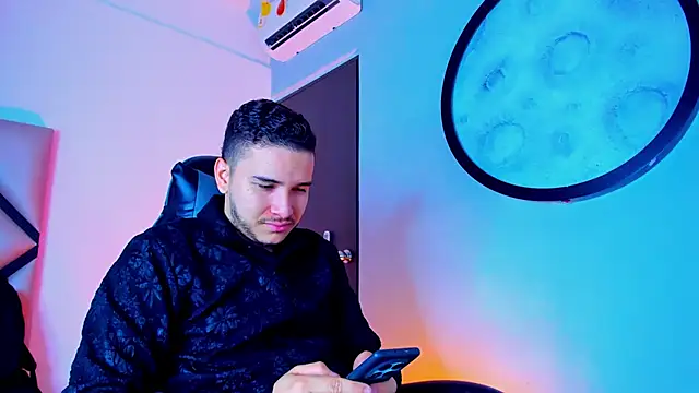 mike 257 online show from 11/29/25, 11:57