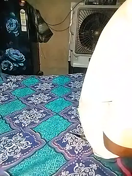 Hot cauple indian online show from 06/08/26, 02:45