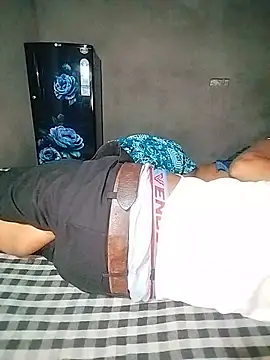Hot cauple indian online show from 07/11/26, 04:53