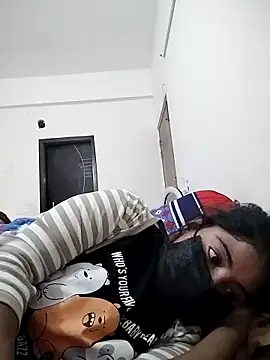 Hot Angle online show from 11/26/25, 01:06