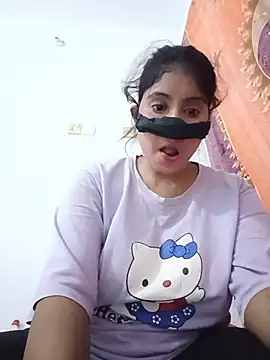 Snapshot of Hot_Angle chatting on 06/03/26, 04:01 Hot Angle online show from 06/03/26, 04:01