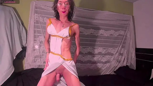 najimi uwu online show from 11/28/25, 11:07