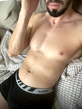 pascoalthalles97 online show from 12/01/25, 11:26