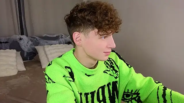 crisp1n online show from 11/02/25, 03:14