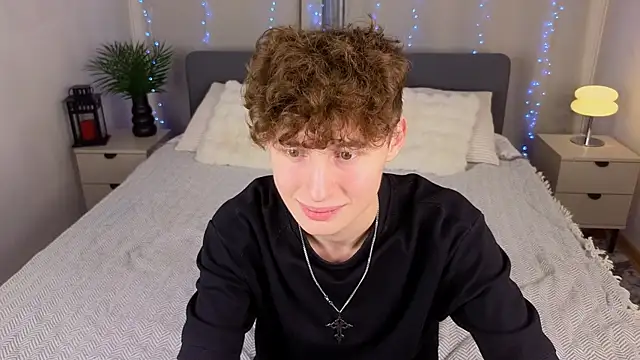 crisp1n online show from 11/16/25, 07:30