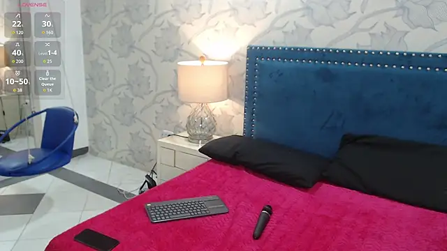 Snapshot of Rachellparker_ chatting on 12/04/25, 11:30 Rachellparker online show from 12/04/25, 11:30