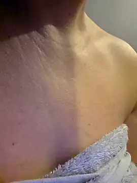 Snapshot of lasexycoquine59 chatting on 11/29/25, 11:02 lasexycoquine59 online show from 11/29/25, 11:02