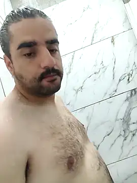 Snapshot of gusto14cm chatting on 03/02/26, 12:01 gusto14cm online show from 03/02/26, 12:01