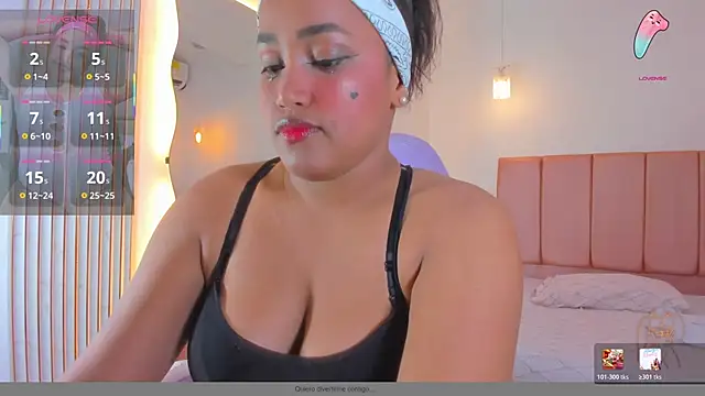 NahomiWalker  online show from 01/13/26, 08:25