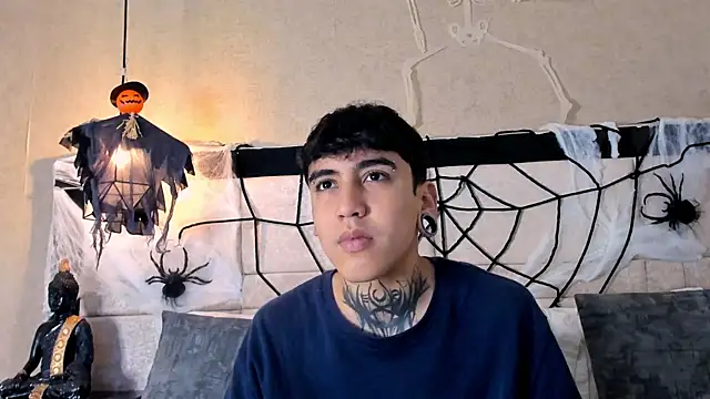 SantiOlsen online show from 10/24/25, 11:39