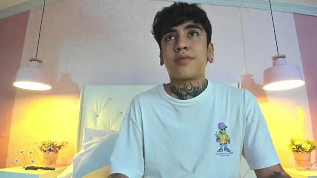 SantiOlsen online show from 11/27/25, 12:18