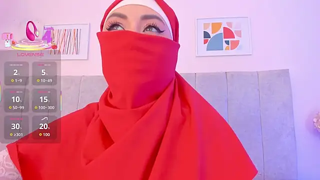 fatiima  online show from 03/26/26, 07:19