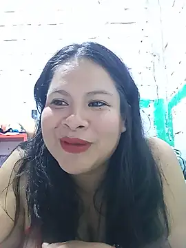 Snapshot of celeste122595 chatting on 07/04/26, 02:51 celeste122595 online show from 07/04/26, 02:51