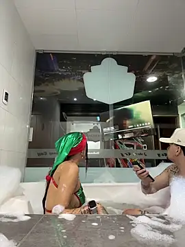 Snapshot of zelda_kuro chatting on 11/12/25, 04:35 zelda kuro online show from 11/12/25, 04:35