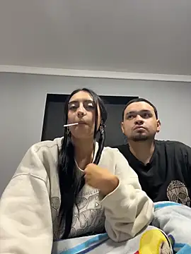 Snapshot of zelda_kuro chatting on 11/16/25, 05:13 zelda kuro online show from 11/16/25, 05:13