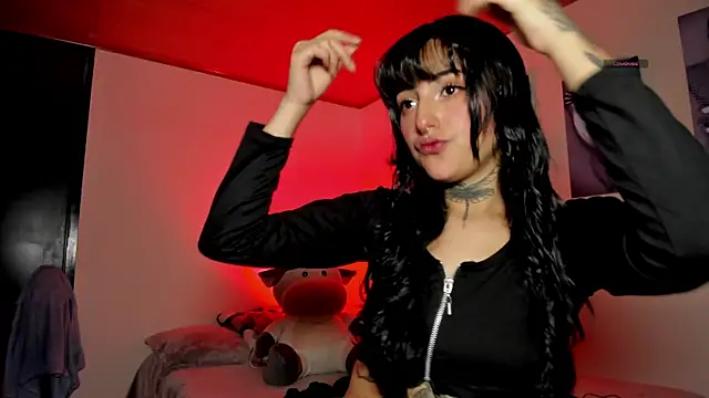 miku st online show from 12/17/25, 04:18