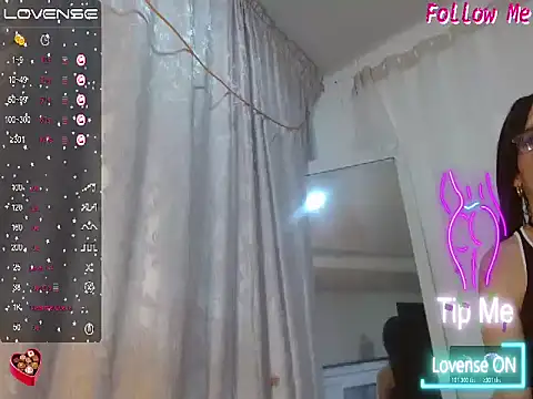 NATTYDOLL74 online show from 11/06/25, 08:43