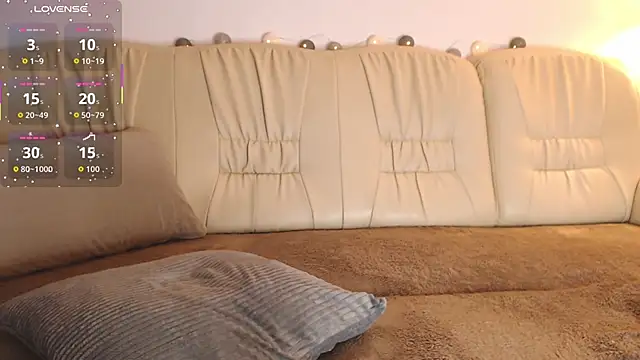 Bella Rosee4u online show from 12/05/25, 06:48