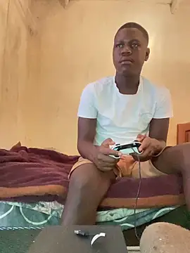 maloya267 online show from 10/24/25, 12:56