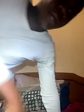 maloya267 online show from 12/14/25, 10:58