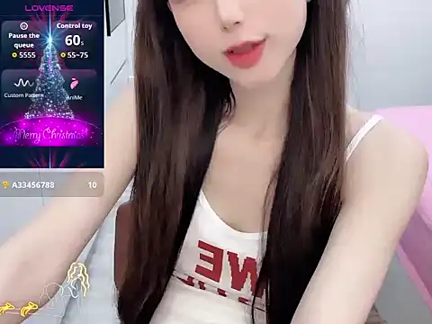 -Alicee- online show from 06/11/26, 08:45