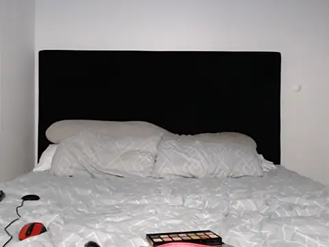 wwwdddccc1 online show from 11/19/25, 08:25