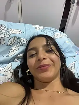 Snapshot of violeta365 chatting on 11/28/25, 03:09 violeta365 online show from 11/28/25, 03:09