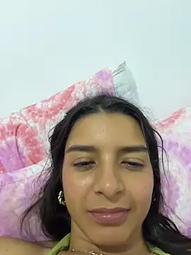 Snapshot of violeta365 chatting on 12/05/25, 01:36 violeta365 online show from 12/05/25, 01:36