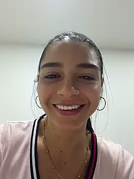 Snapshot of violeta365 chatting on 06/20/26, 02:14 violeta365 online show from 06/20/26, 02:14