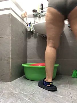 HinayLa online show from 02/08/26, 11:19