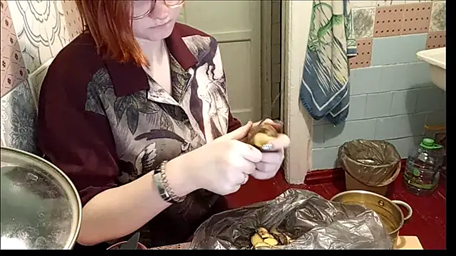 Nessa Vessa online show from 10/22/25, 03:12